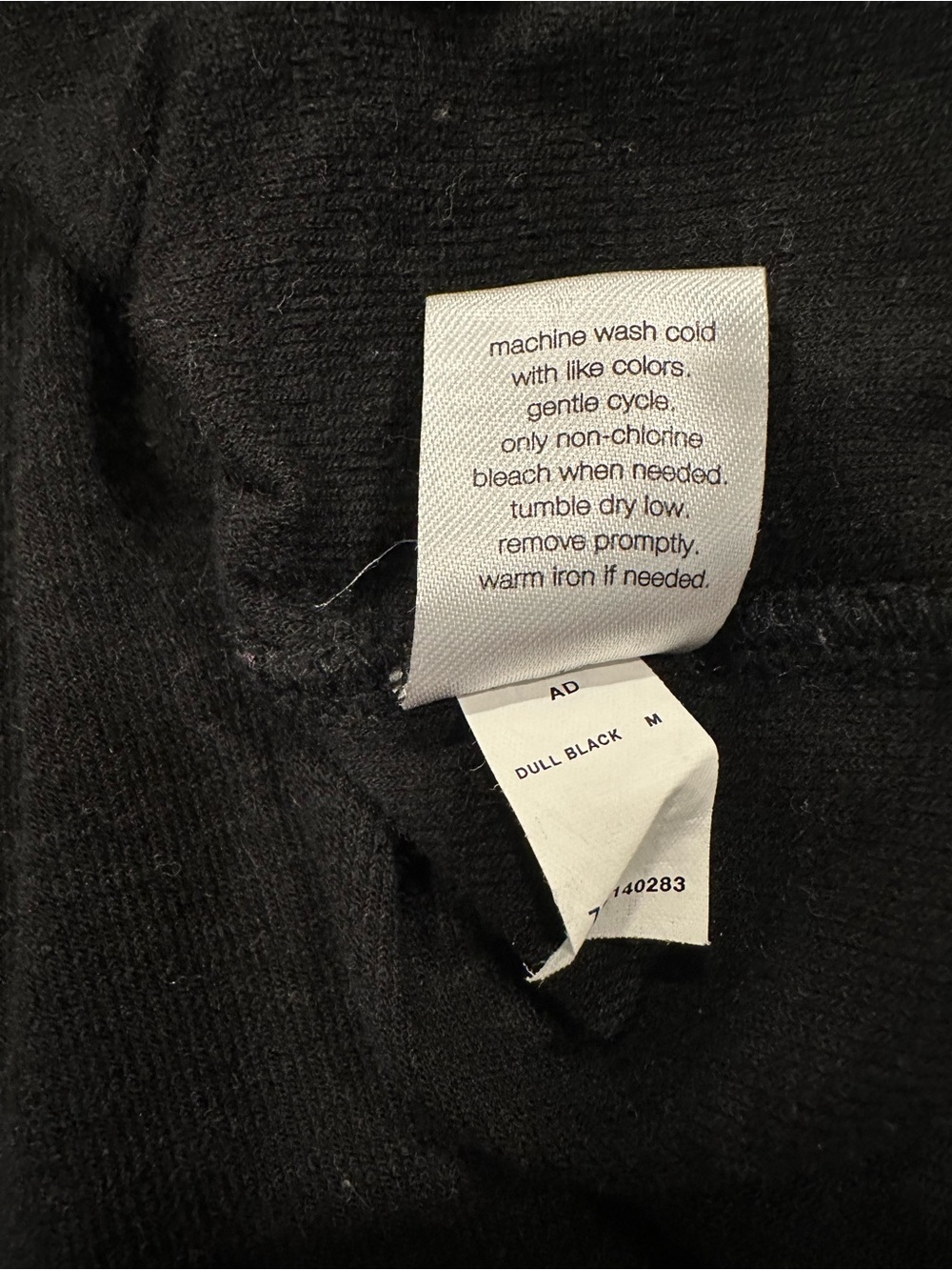 Elizabeth & James Black Tank Top medium - Picture 6 of 6